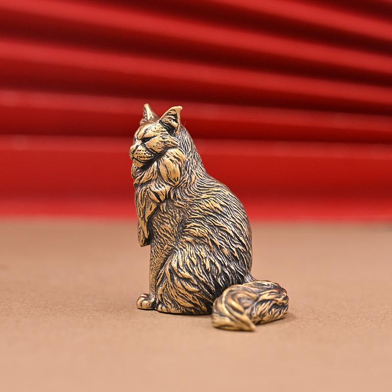 Maine Coon Small Figurine Polished Brass Mini Animal Cat Statue Portable Desktop Ornament for Travel Bag Pendant Desk Decor Gift