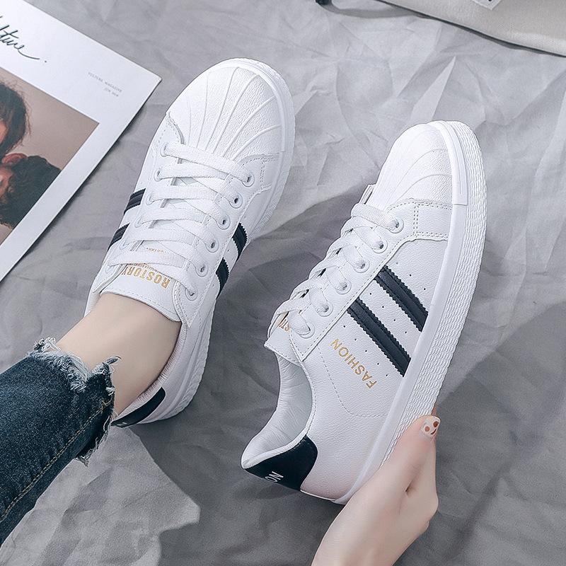 2022 Spring and Autumn New Leather Versatile Little White Shoes Women's Shell Head Sports and Leisure Shoes Board Shoes Flat Women's Shoes
