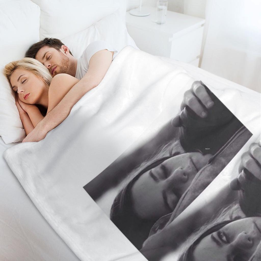 skins- effy Throw Blanket Thin Bed linens Cute Hair Blankets