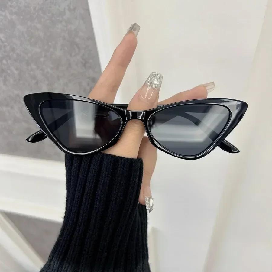 Classic Square Casual Fashion Sunglasses Women Men Vintage Stylish Oval Shaped Minimalist Female Male