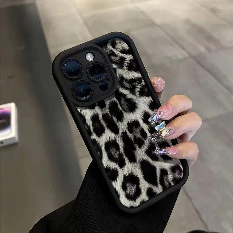 

Чорний чохол для iPhone з леопардовим принтом для 16, 15 Pro, 14, 13, 17 Pro Max - Модний та ударостійкий 7P/8P