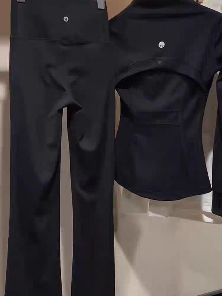 Black Goddess Spring Yoga Activewear Set: Slimming Long Sleeve Top & Pants