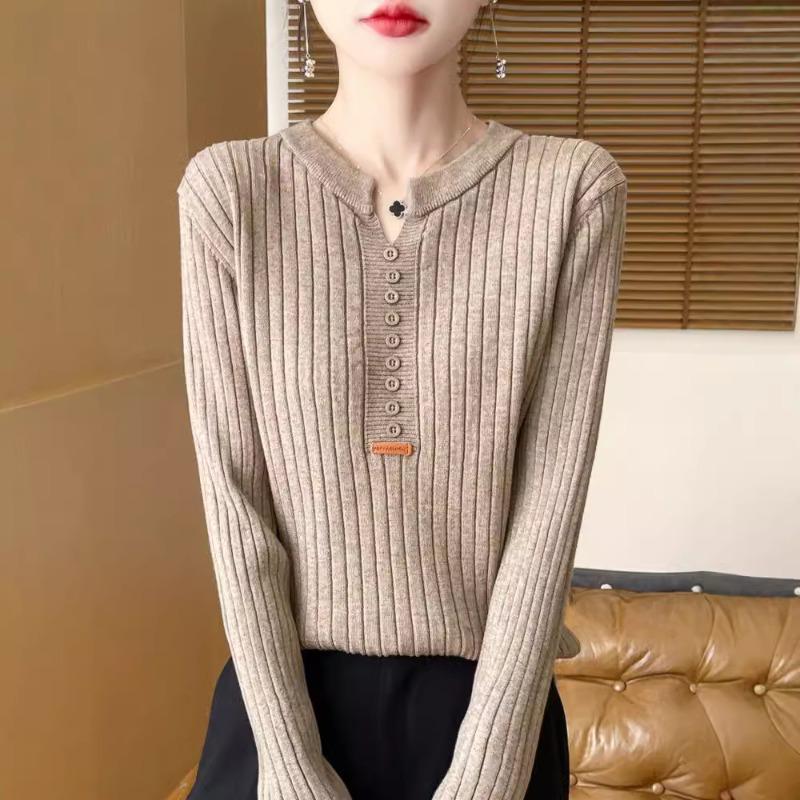 Autumn and Winter New Knitted Pullover with Buckle Draw Inside with Regular Round Neck Long-sleeved Bottomed Velvet Shirt