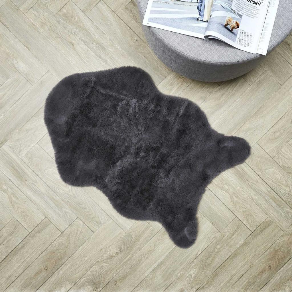 Cuso faux fur rug 90x60 gray