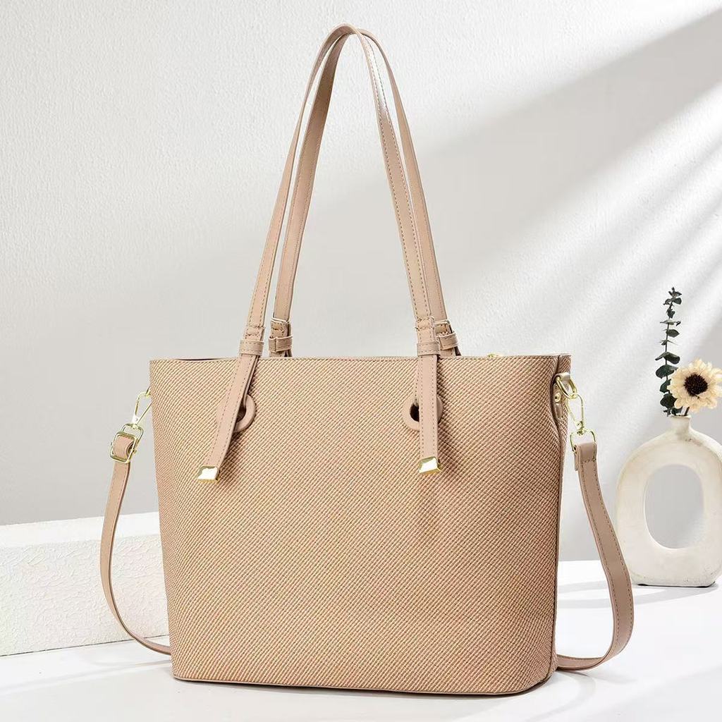 Borsa Tote Moderna in PVC da Donna con Grande Capacità e Chiusura a Zip Sicura per l'Uso Quotidiano