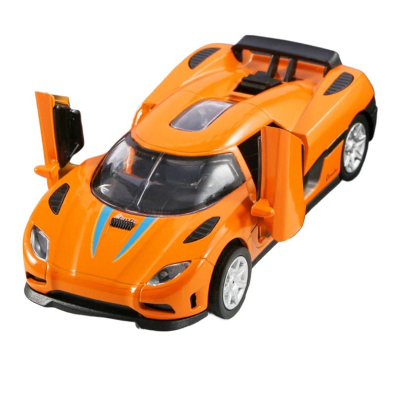 1/32 Koenigsegg CCR Alloy Sports Car Model Diecast Metal Toy SuperCar Model Simulation Sound and Light Collection Childrens Gift