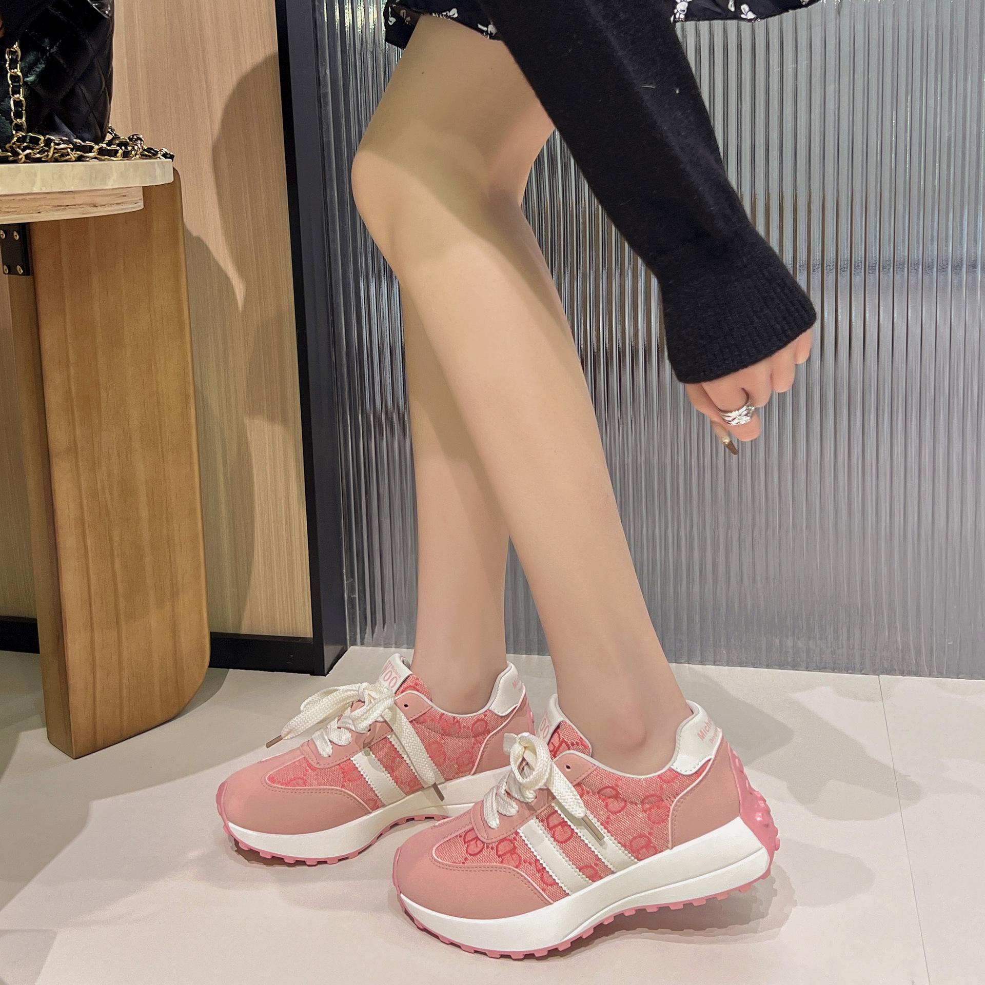 

Pink platform dad shoes women s 2025 new versatile running moral training shoes popular small waist sports Forrest Gump shoes 40 розовый