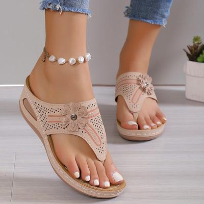 Sexy Flip Flops Sandals Women Summer Wedges Slippers Big Size Non-Slip Platform Open Toe Sandals Ladies Flower Decor Beach Shoes