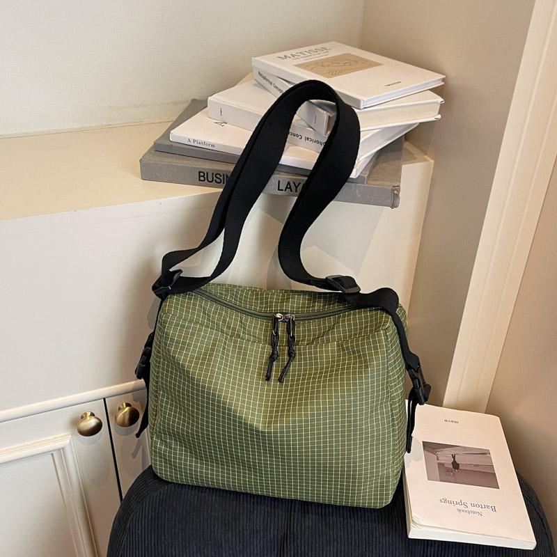 

Клетчатая сумка женская большая на плечо кроссбоди студенческая сумка-тоут зелёный