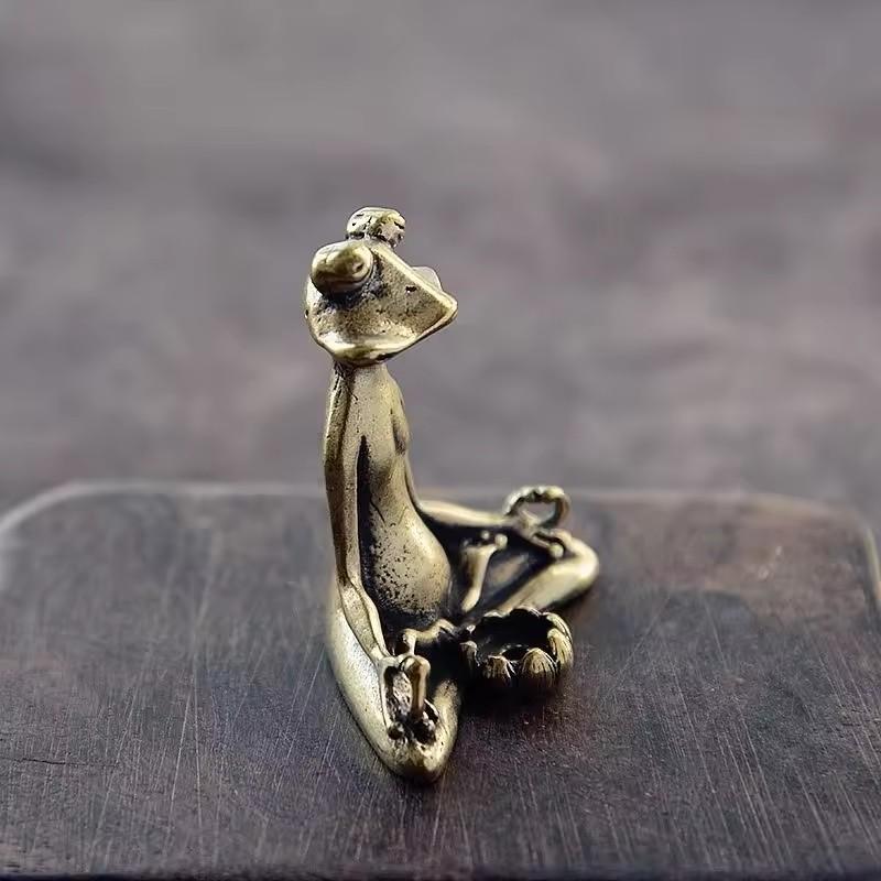 Antikbronze Yoga Frosch Räuchergefäß mit Rückfluss Räucherstäbchenhalter Meditation Vintage Messing Zen für Heimdeko Ornamente