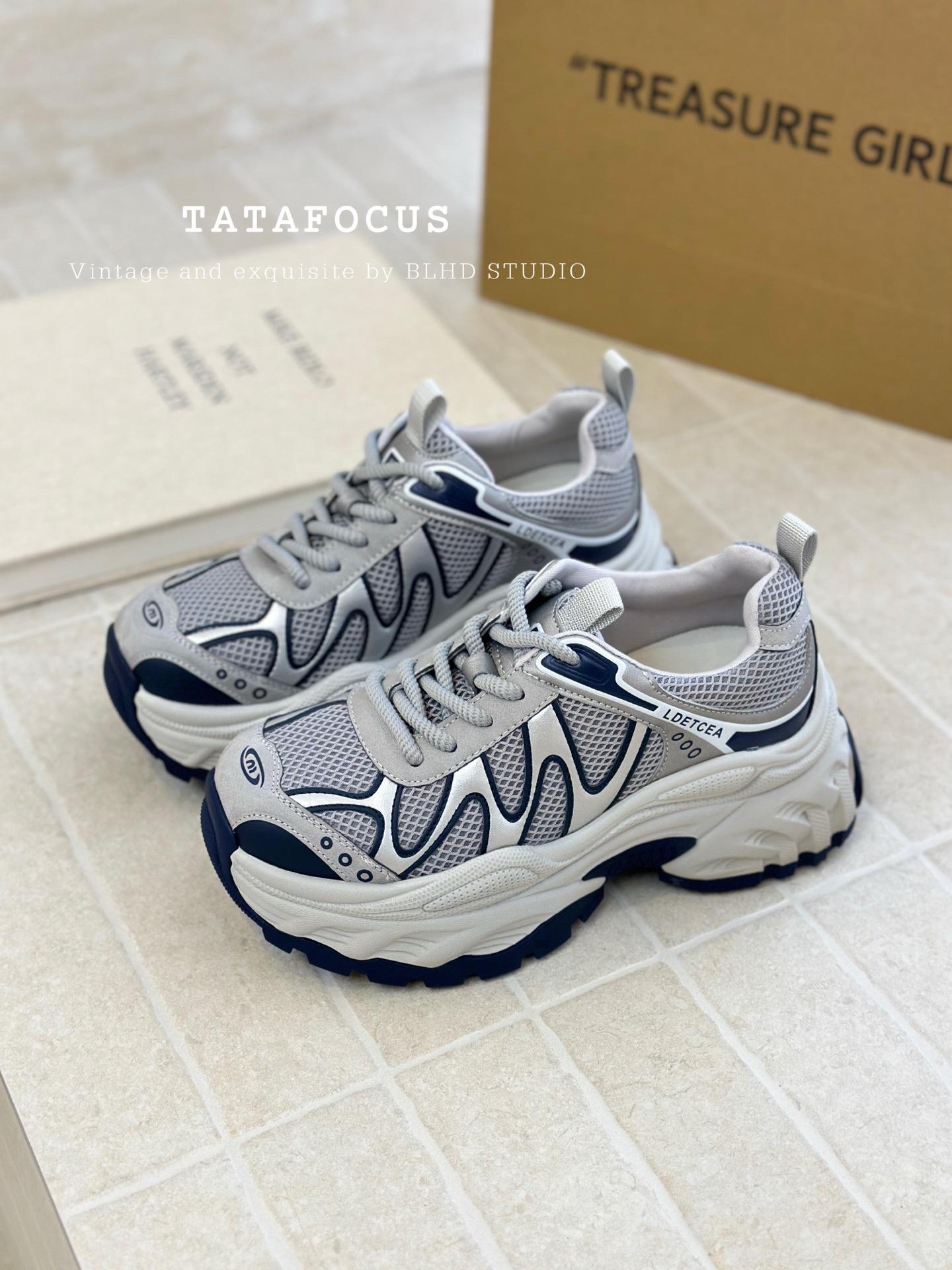 

Super fire thick-soled dad shoes for women s 2025 autumn new comfortable and versatile, lightweight and high-weight sports and leisure shoes 35