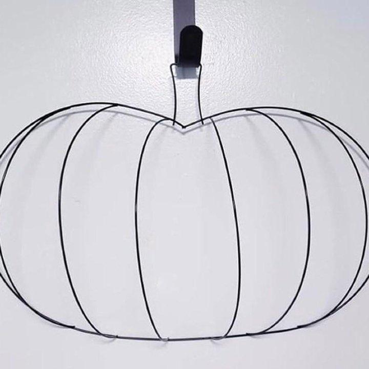 Stylish and Spooky Witch Hat Shaped Wreath Frame for Halloween Decor