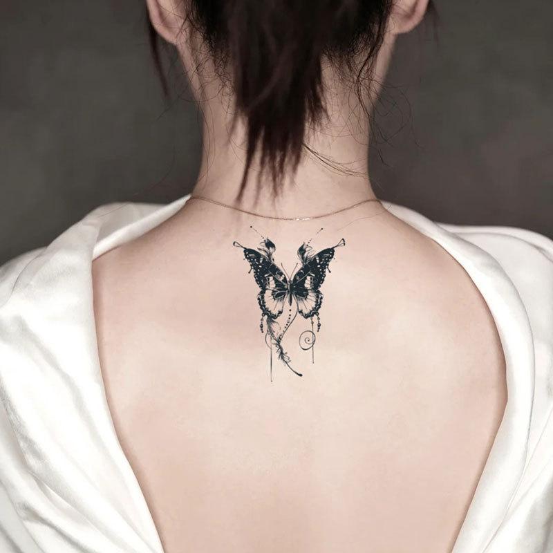 Schmetterling Kräutersaft Tattoo-Aufkleber, Nicht-reflektierendes realistisches Design, Langlebige wasserdichte Körperkunst für einen auffälligen Stil