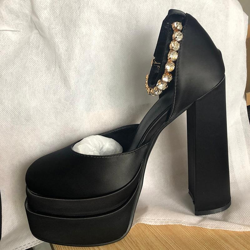 Zapatos de Mujer Sandalias Zapatos de Verano Sexy Grueso Tacones Altos  Plataforma Negro RojoCambio Amarillo Fiesta Zapatos de Novia Mujer Pumps  Nueva Marca comprar a buen precio — entrega gratuita, reseñas reales