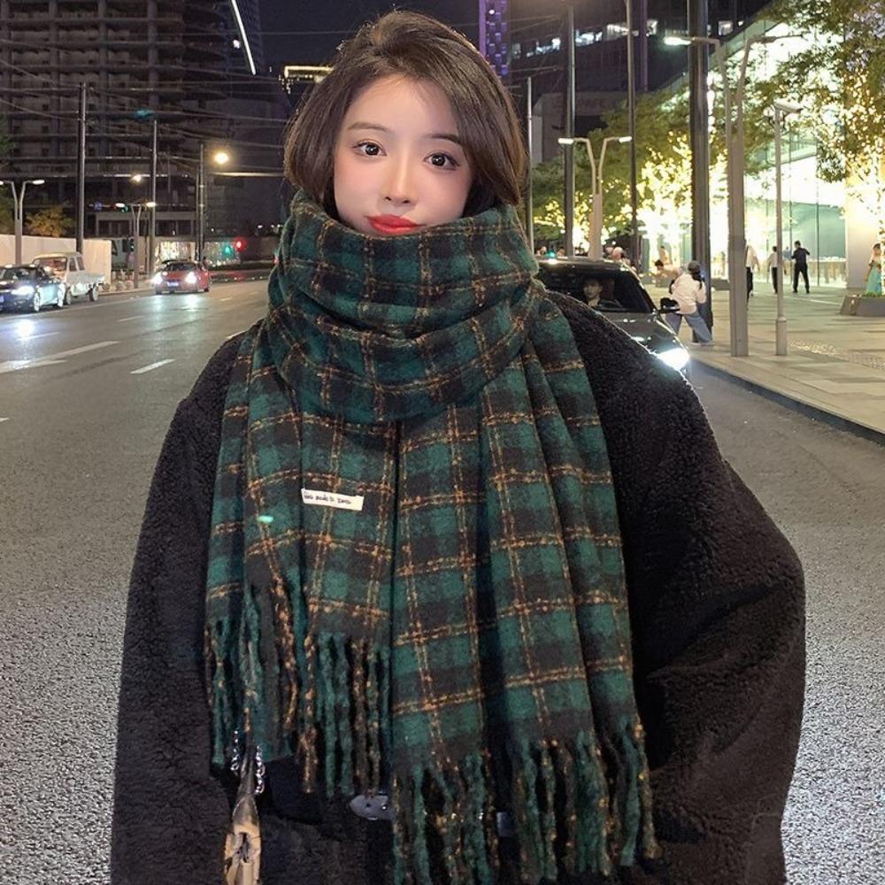 

Plush Winter Cashmere Scarves Imitation Cashmere Cape Wraps Retro Plaid Wool Scarf Women/Men циан