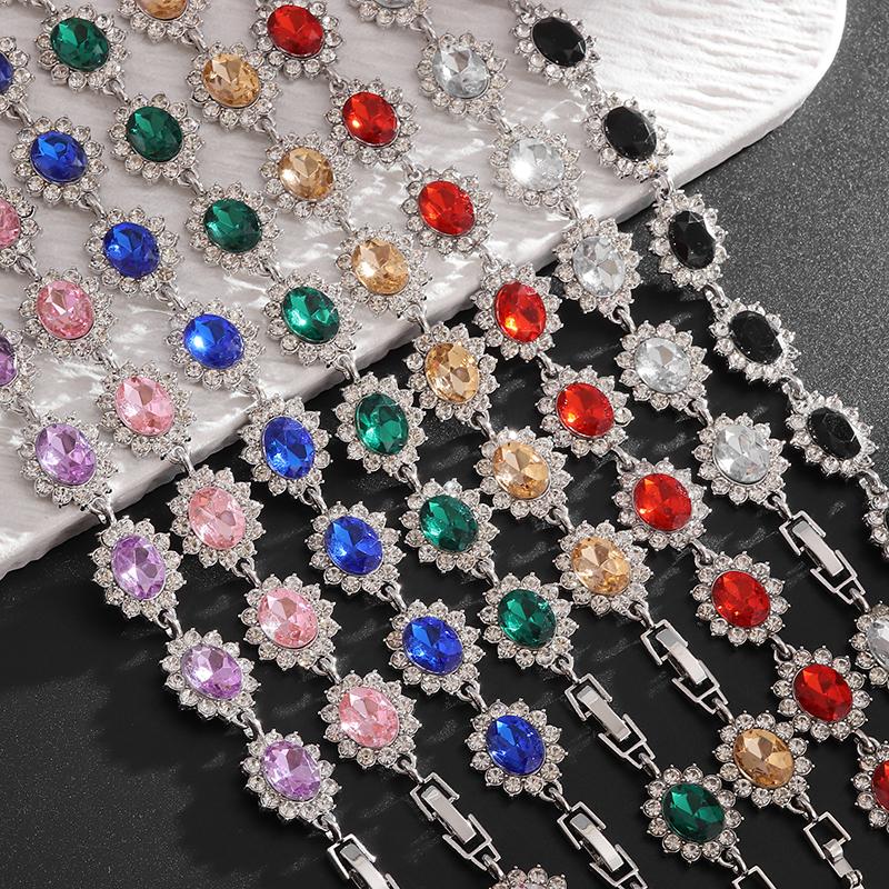 Fashionable and Exquisite Shiny Zircon Sunflower Bracelet Women's Trendy Dinner Party Jewelry Girls Gift