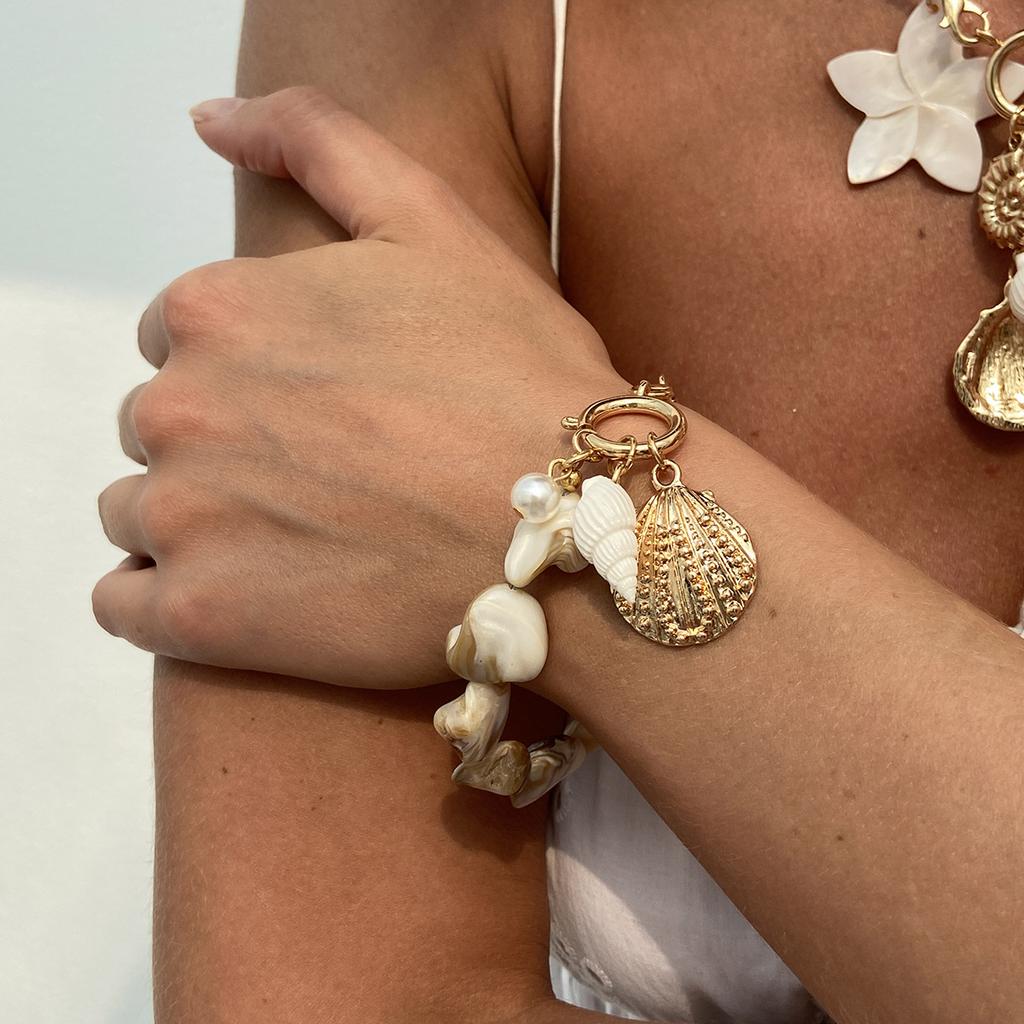 DIEZI Bohemian Flower Shell Conch Pendant Necklace For Women Party Gift Fashion Beach Style Clavicle Chain Necklace Jewelry