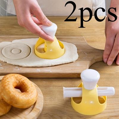 Donut Cutter with Dipping Plier, Doughnut Mould, Doughnut Maker, Non-Stick DIY Doughnut Baking Tools.Kitchen and Restaurant Dual-purpose Accessories