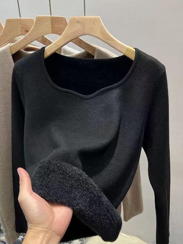 Women's 2024 Stylish Low-Neck Fleece One-Piece Winter Sweater with Velvet Lining