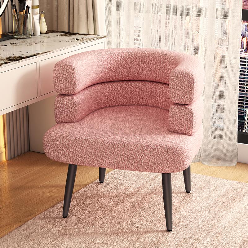 Nordic Minimalist Lambswool Single Sofa Chair with Solid Wood Frame