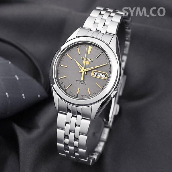 Seiko 5 In Japan hergestellte automatische Herrenuhr aus graublauem Kombimetall