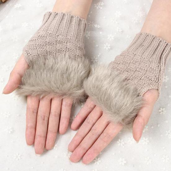1 Pair Outdoor Winter Hand Warmer Breathable Girl Half Finger Gloves Mittens
