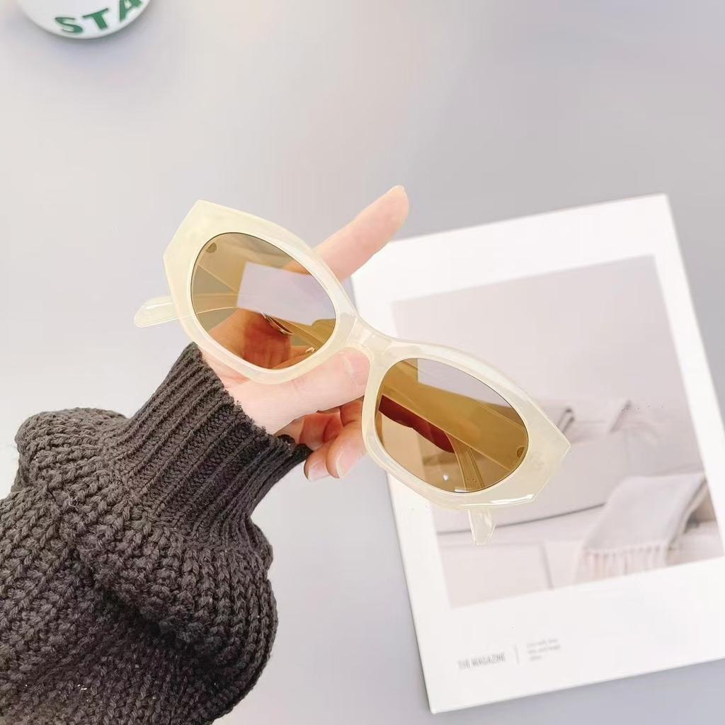 Fashion Stylish Sunglasses Women Cat Eye Shape Anti-Reflective Sun Glasses For Men Outdoor Activity Female Sunglass