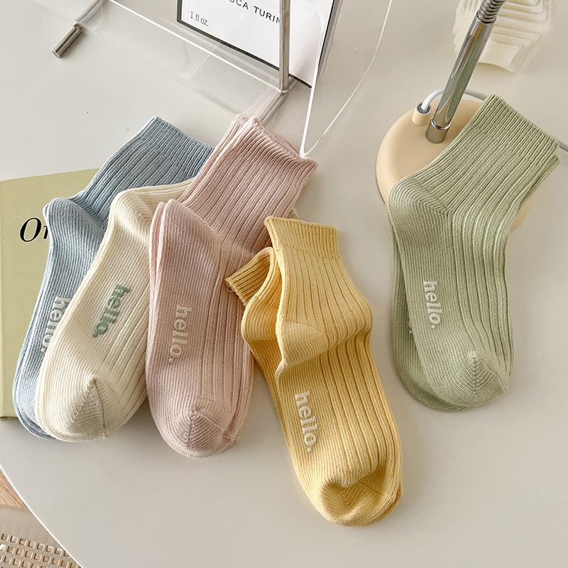 Female Spring and Autumn Macarons Cream Solid Color Wicking Sweat Tube Cotton Socks