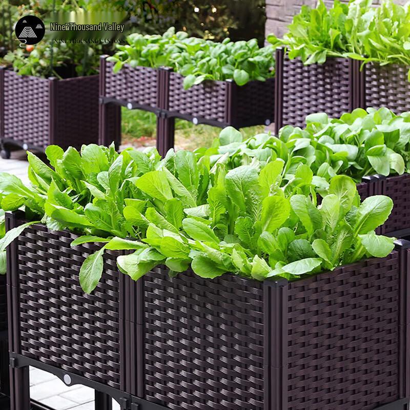 Rectangular Outdoor Deepened 4-Compartment Planting Box