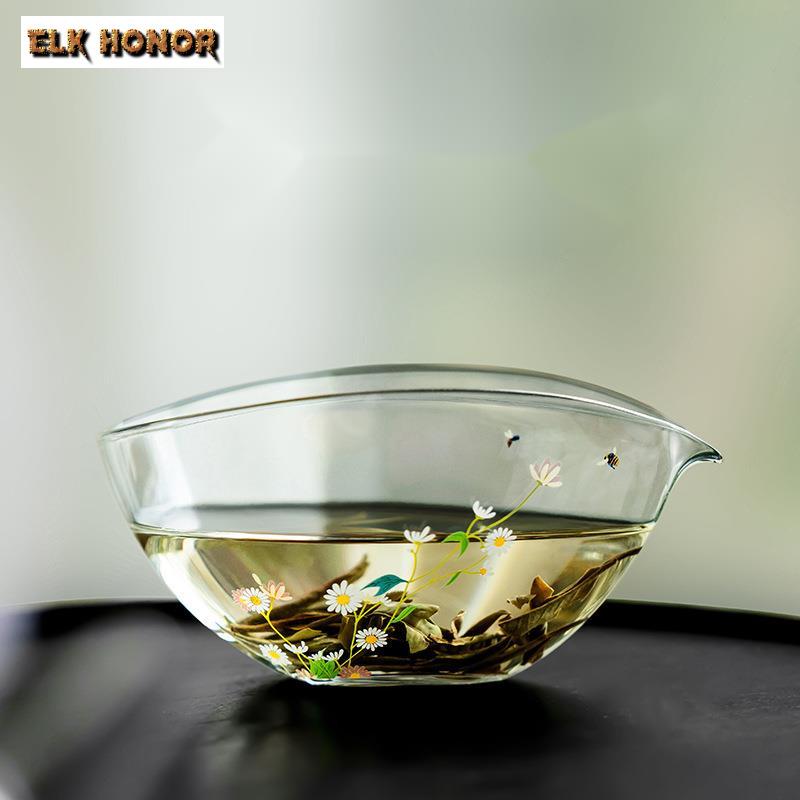 Luxuriöser Kleiner Gänseblümchen Glas Teekrug Hell Transparent Servierbecher Cha Hai Kaffee Gerechtigkeitsbecher Puer Frauen Teeservice Zubehör