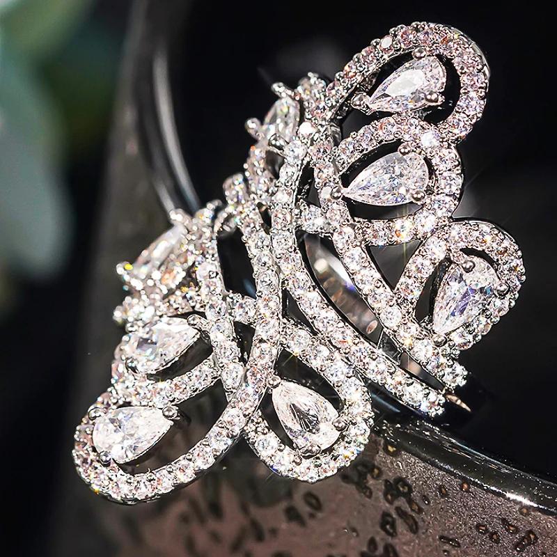 Huitan Inlaid Sparkling CZ Women Rings Luxury Trendy Accessories Jewelry for Wedding Engagement Party Anniversary Charming Gift