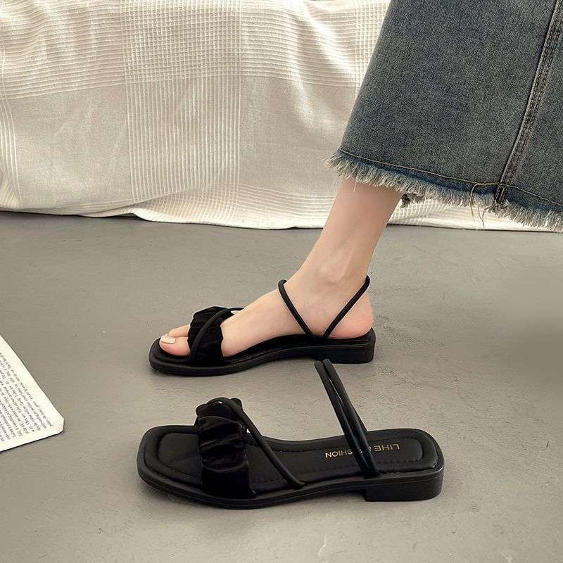 French Fairy Wind Flat Sandals Female Summer Fashion with Skirt 2025 New High-end Roman Beach Sandals