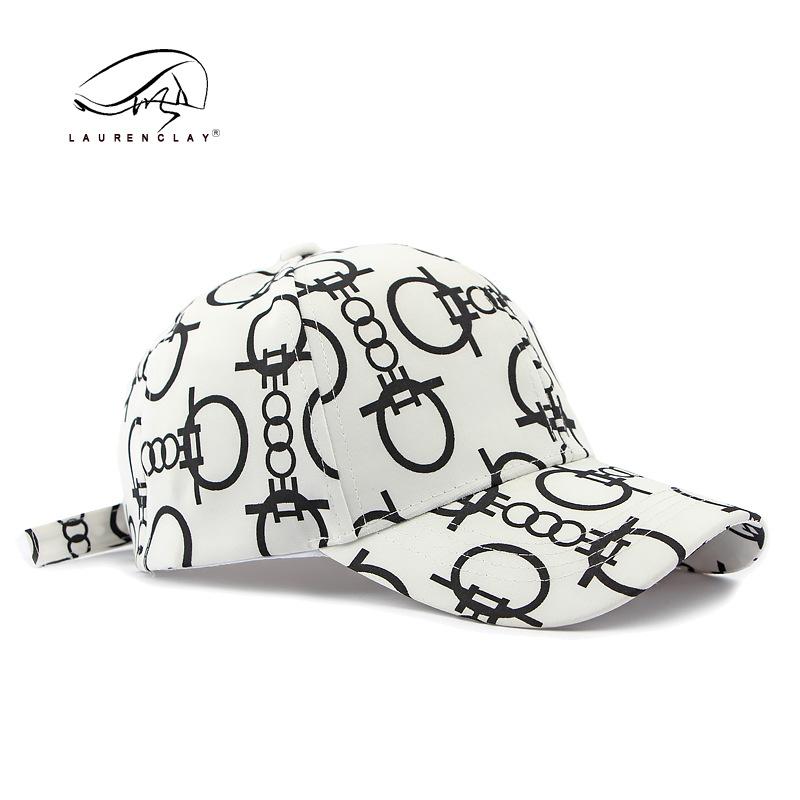 Original Design Hats Men and Women Spring and Summer Thin Breathable Sunscreen Visor Hard Top Cap Personality Trend