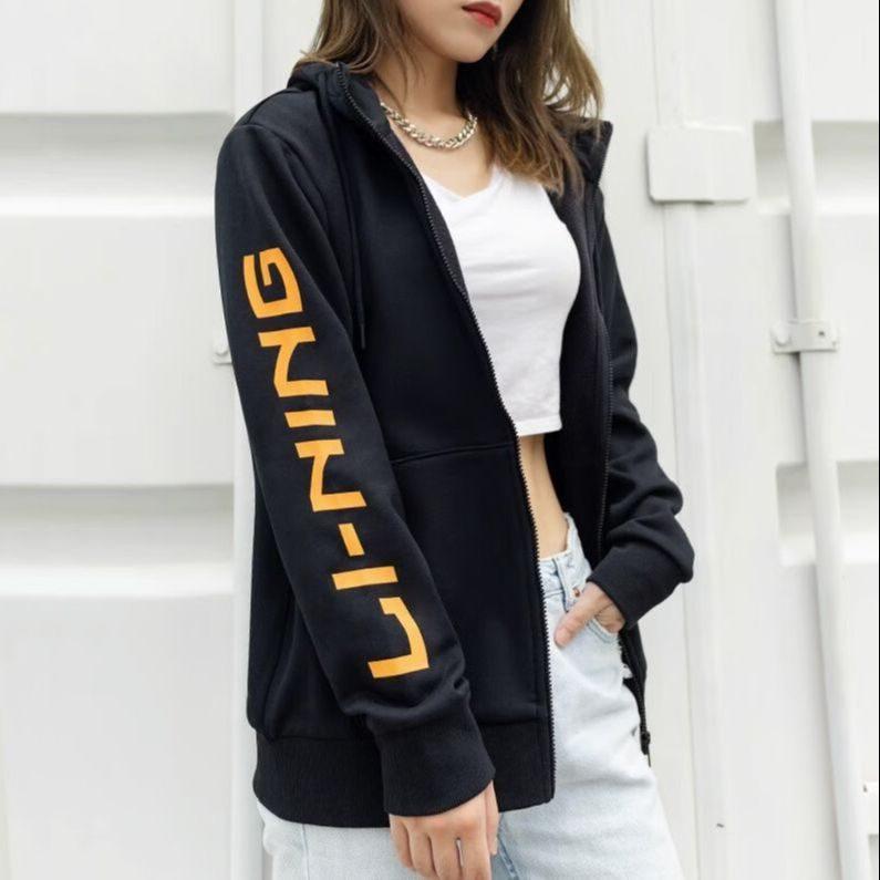 Li Ning Sports Fashion Collection Logo Print Fleece Lined Thermal Hooded Zippers Jacket Unisex New Standard Black AWDPD23-11
