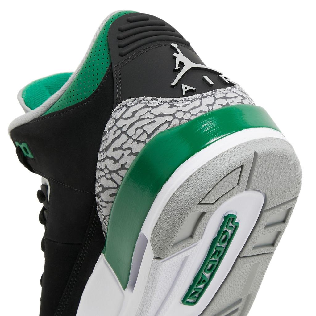 Air Jordan 3 Retro 'Pine Green' (Unisex) Black / Pine Green / Cement Grey / White Vintage Basketball Shoes CT8532 030