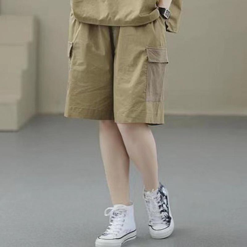 T-shirt Casual Versatile alla Moda con Zip e Collo Alto per Donna Completo Trendy con Pantaloncini di Alta Gamma