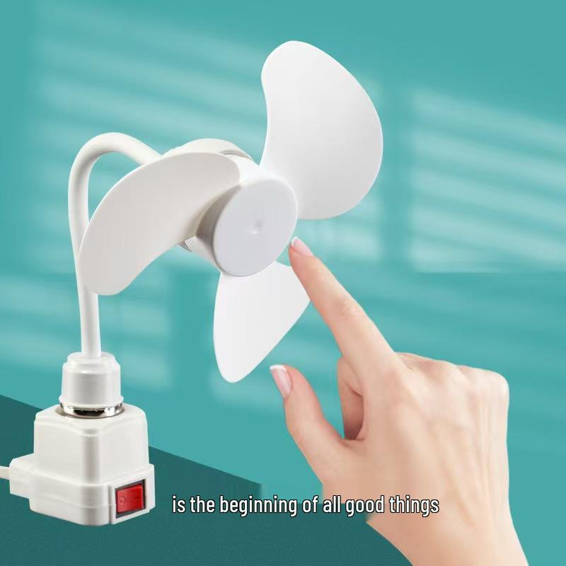 

Compact Wall-Mounted Three-Pin Fan for Home, Kitchen, or Office 14 cm
