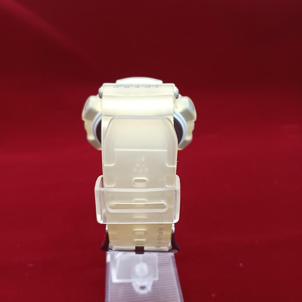 Used CASIO DW-8600K G-SHOCK