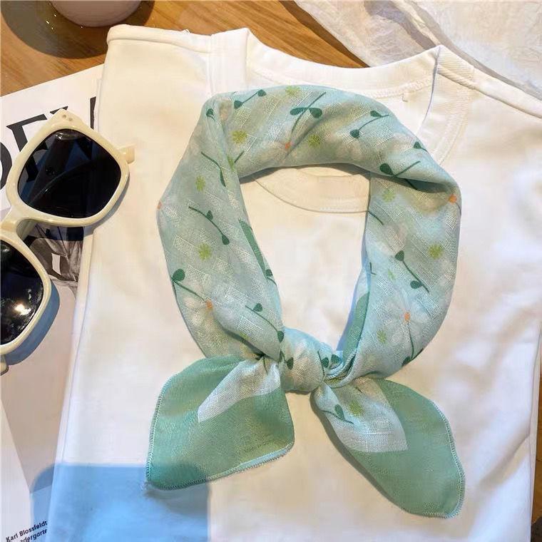 Silk Scarves, Women's Flower Shaped Square Scarves, Breathable In Spring and Summer, Wrapped In Head, Sun Protection, Neck Protection Scarf