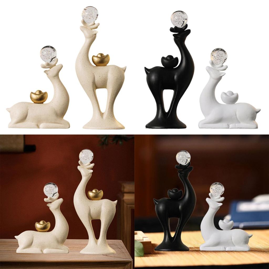 2Pcs Reindeer Statues Animal Sculptures Ornaments European Collection Art Crafts