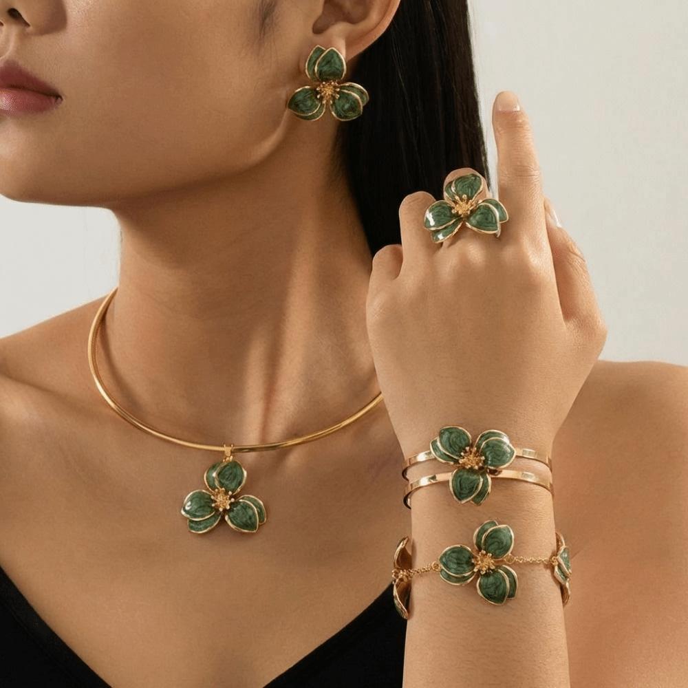 Green White Enamel Jewelry Set Dainty Style Flower Design Stud Choker Bangle Set Geometric Pattern Vintage Style Women Jewelry