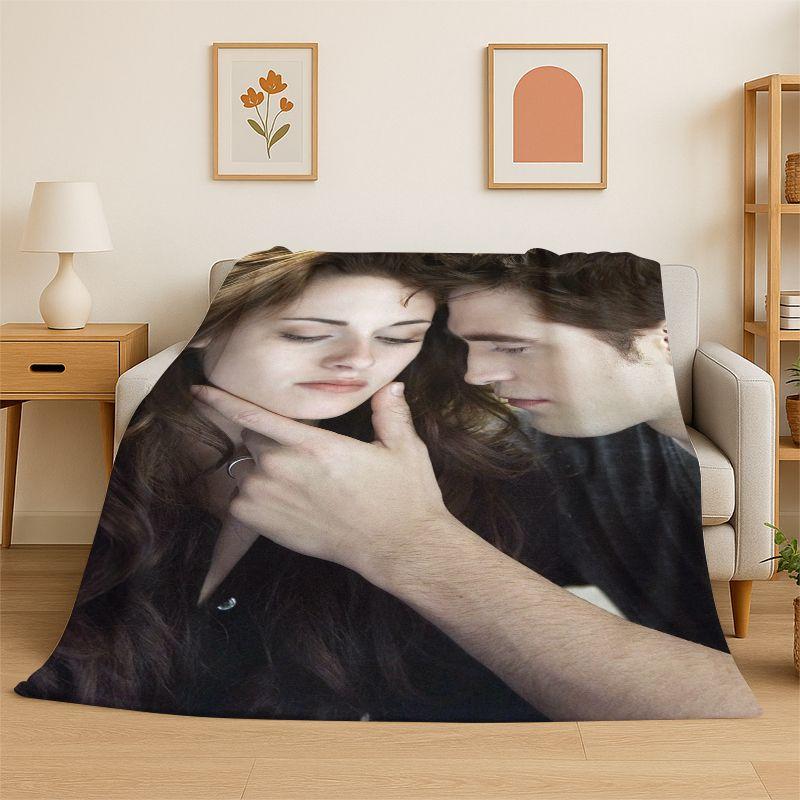 Classic Twilight Saga Edward Bella Flannel Blanket Soft Warm Throw Blanket for Bedroom Living Room Bed Travel Camping Picnic