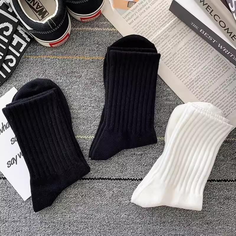 Soft Cotton Socks Men Women Solid Black White Breathable High Quality Sport Socks Spring Summer Male's Business Mid-tube Sock