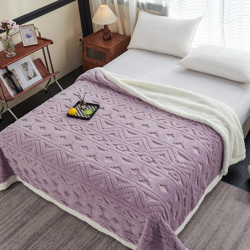 New Minimalist Hollow Jacquard Blanket Thickened Soft Warm Bed Blankets Quilt Multi Functional Sofa Blanket for Office Nap Time