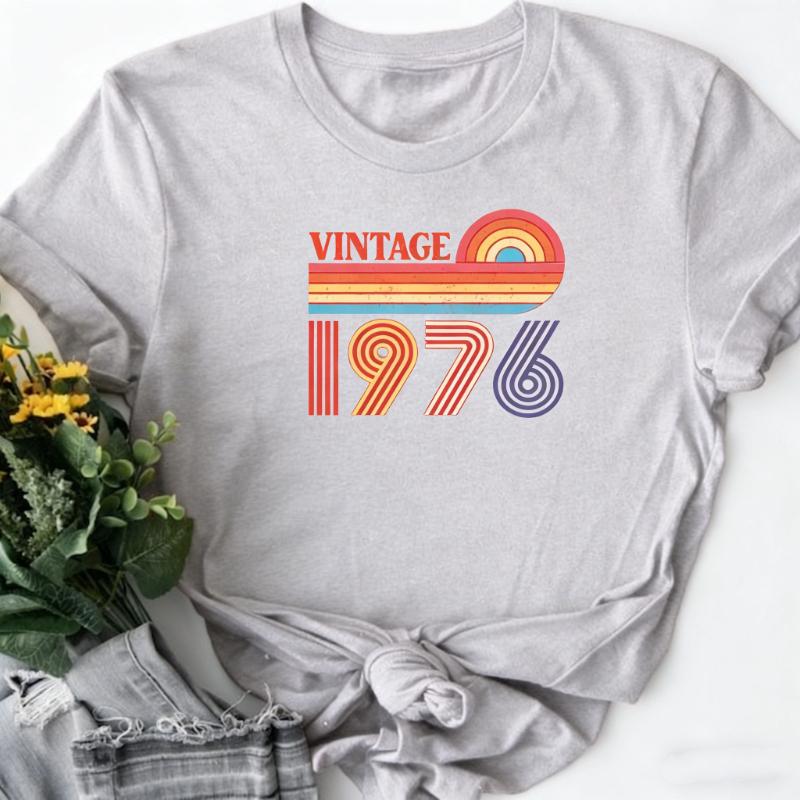 Sunset Vintage Graphic Retro Street Fashion TShirt Classic Design Birthday Keepsake Unisex Crewneck casual style Tee