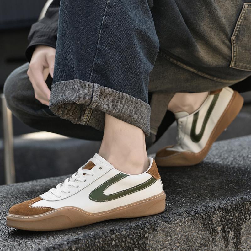 Fashion New Flats Men's Casual Shoes Lightweight Tenis Masculino Fashion Versatile Walking Footwear Sports Daily Male Travel Sneakers