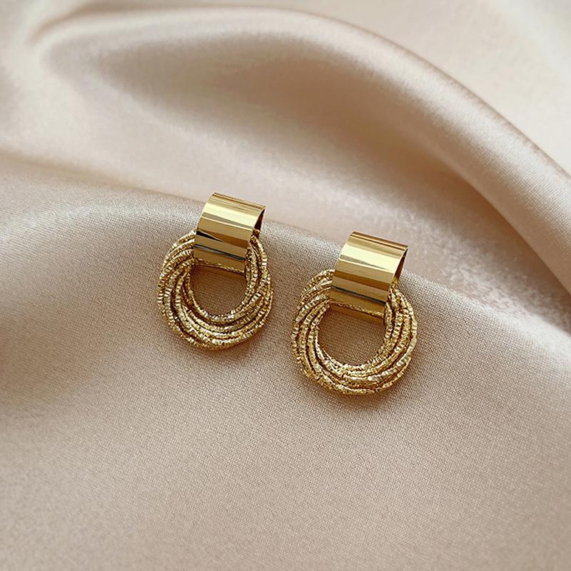 

1Pair Circle Earrings For Woman Retro Geometry Metal Drop Earrings серебряный
