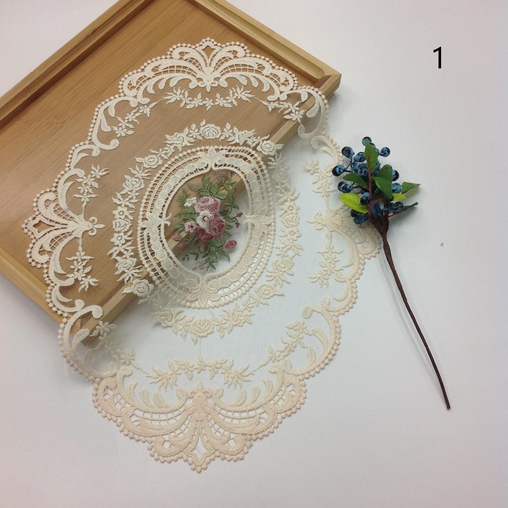 Classic Style Lace Placemat Embroidered Table Surface Cloth Dining Room Decorative Table Furniture Mats Party Wedding Antique Coffee Coasters