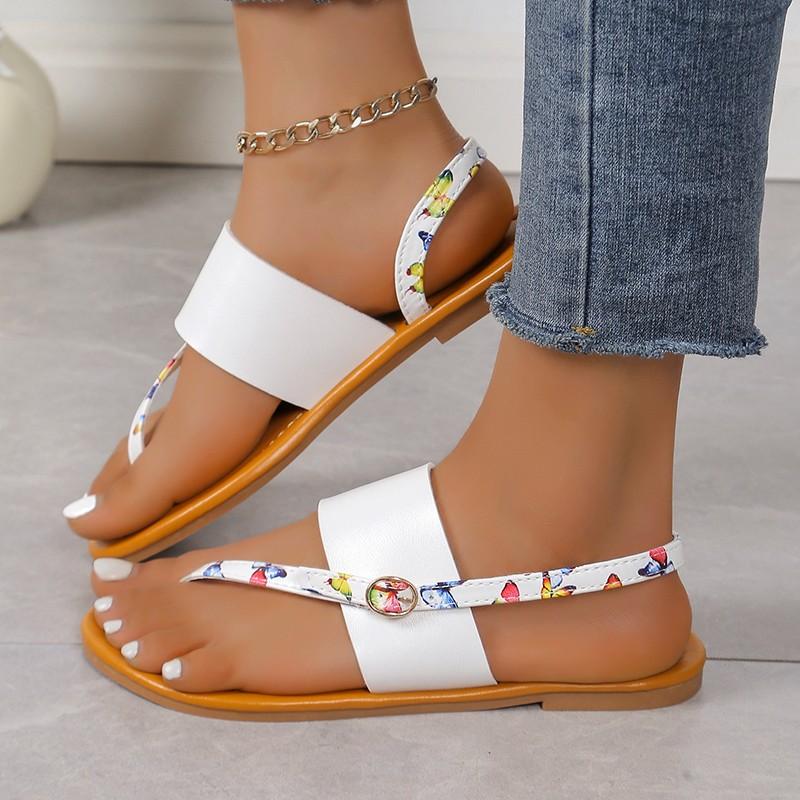 The New Summer Plus-size Women's Shoes Are Casual and Comfortable, Versatile and Have A Strip Toe Clip Light Cool Flat Slippers
