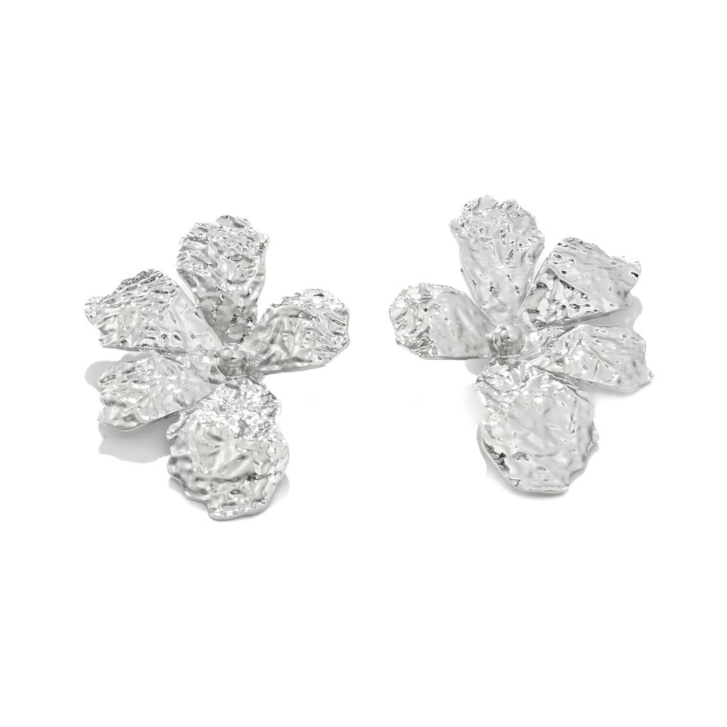 European and American cold wind metal flower stud earrings French retro personalized earrings temperament high-end earrings